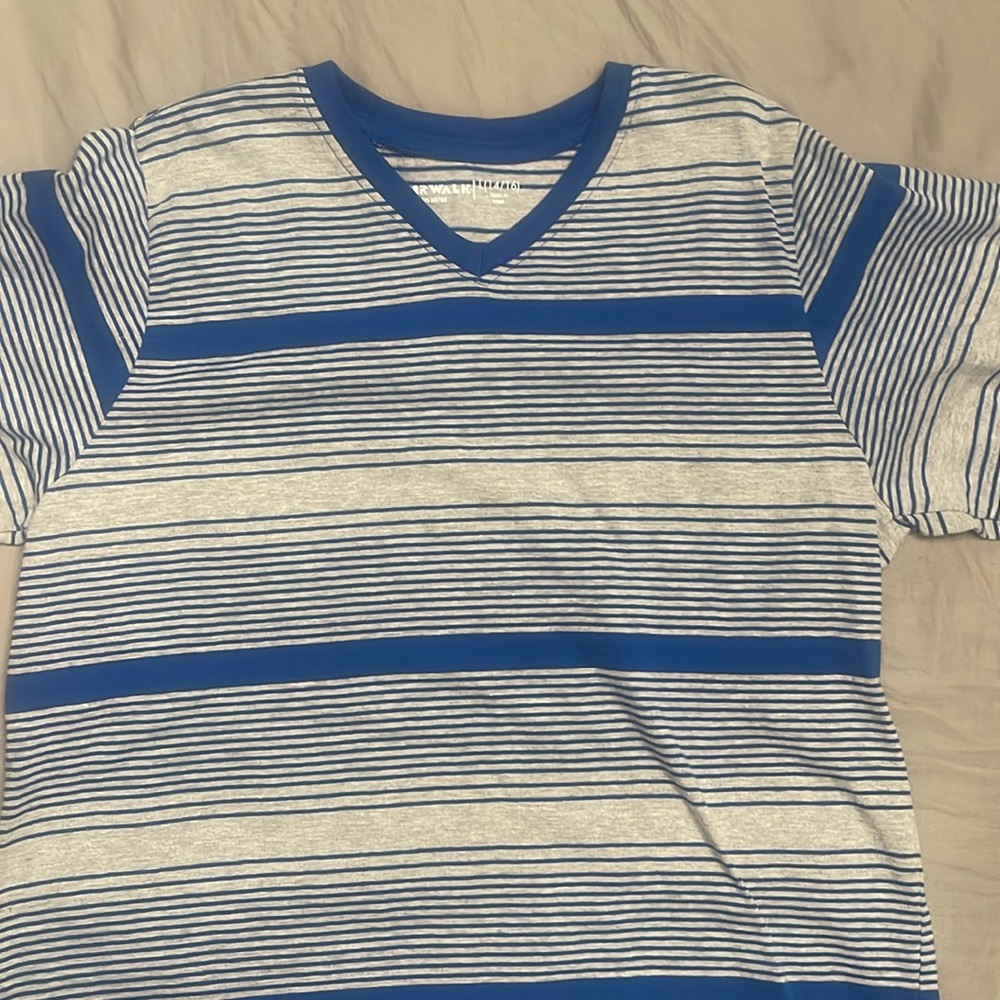 NWOT Boys Short Sleeved Shirt